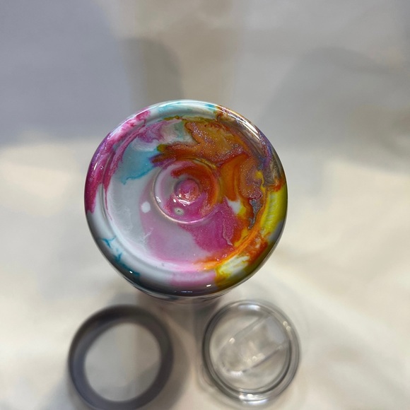 Pretty in Pink Tumbler - Picture 4 of 5